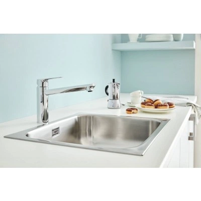 Смеситель для кухонной мойки GROHE Start Curve, хром (31717000) Смеситель для кухонной мойки GROHE Start Curve, хром (31717000)