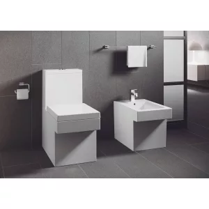 Унитаз напольный безободковый GROHE Cube Ceramic с бачком и быстросъемным сиденьем с микролифтом (NW0037) Унитаз напольный безободковый GROHE Cube Ceramic с бачком и быстросъемным сиденьем с микролифтом (NW0037)