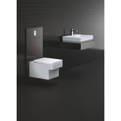 Унитаз подвесной безободковый GROHE Cube Ceramic с сиденьем с микролифтом (NW0038) Унитаз подвесной безободковый GROHE Cube Ceramic с сиденьем с микролифтом (NW0038)