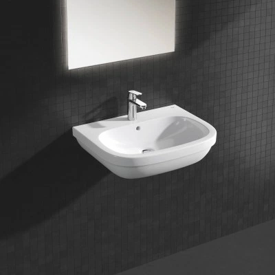 Смеситель для раковины GROHE Eurosmart Cosmopolitan с донным клапаном, средний излив, хром (2332500D) Смеситель для раковины GROHE Eurosmart Cosmopolitan с донным клапаном, средний излив, хром (2332500D)