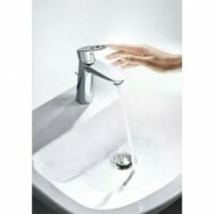 Смеситель для раковины GROHE BauLoop, M-size, хром (23762000) Смеситель для раковины GROHE BauLoop, M-size, хром (23762000)
