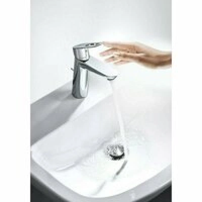 Смеситель для раковины GROHE BauLoop, M-size, хром (23762000) Смеситель для раковины GROHE BauLoop, M-size, хром (23762000)