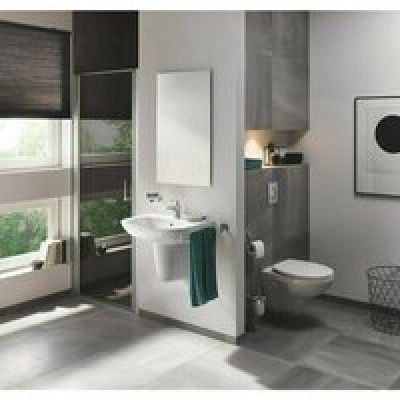 Подвесной унитаз GROHE Bau Ceramic, альпин-белый (39427000) Подвесной унитаз GROHE Bau Ceramic, альпин-белый (39427000)