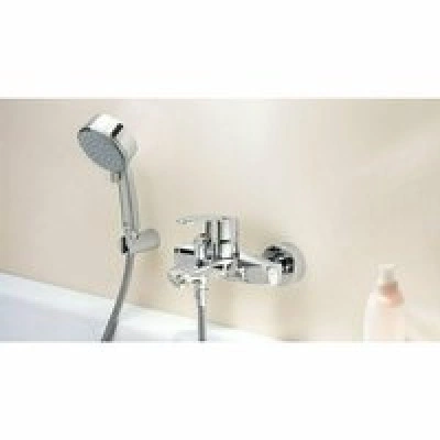 Смеситель для ванны GROHE BauFlow, хром (23601000) Смеситель для ванны GROHE BauFlow, хром (23601000)