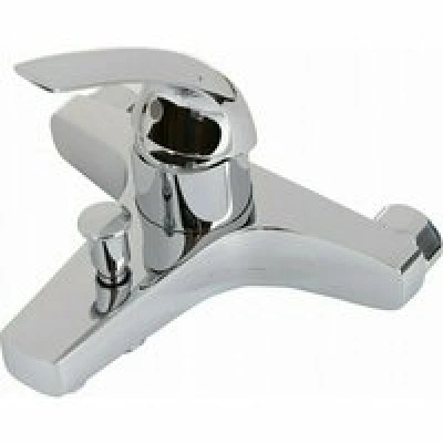 Смеситель для ванны GROHE BauCurve, хром (23599000) Смеситель для ванны GROHE BauCurve, хром (23599000)