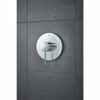 Внешняя часть смесителя для душа GROHE Essence, хром (24057001) Внешняя часть смесителя для душа GROHE Essence, хром (24057001)