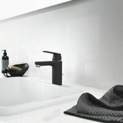 Смеситель для раковины GROHE Eurosmart Cosmopolitan, M-size, черный (23327KW0) Смеситель для раковины GROHE Eurosmart Cosmopolitan, M-size, черный (23327KW0)