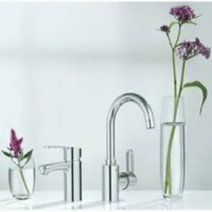 Смеситель для раковины GROHE Eurostyle Cosmopolitan, S-size, хром (3355720E) Смеситель для раковины GROHE Eurostyle Cosmopolitan, S-size, хром (3355720E)