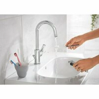 Раковина GROHE Euro Ceramic, накладная на столешницу 80 см,альпин-белый (3958400H) Раковина GROHE Euro Ceramic, накладная на столешницу 80 см,альпин-белый (3958400H)