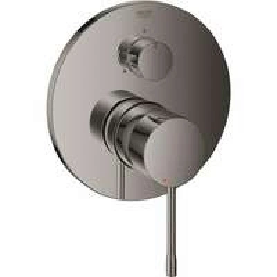 Внешняя часть смесителя для ванны GROHE Essence с переключателем на 3 положения, темный графит глянец (24092A01) Внешняя часть смесителя для ванны GROHE Essence с переключателем на 3 положения, темный графит глянец (24092A01)