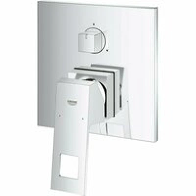 Внешняя часть смесителя для ванны GROHE Eurocube с переключателем на 3 положения, хром (24094000) Внешняя часть смесителя для ванны GROHE Eurocube с переключателем на 3 положения, хром (24094000)