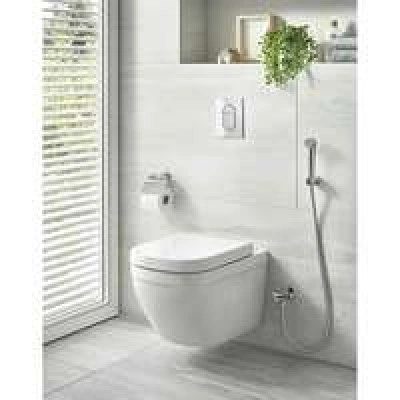 Унитаз подвесной GROHE Euro Ceramic с сиденьем, альпин-белый (39554000) Унитаз подвесной GROHE Euro Ceramic с сиденьем, альпин-белый (39554000)