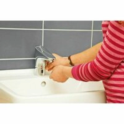 Смеситель для раковины GROHE Europlus E инфракрасный, хром (36207001) Смеситель для раковины GROHE Europlus E инфракрасный, хром (36207001)