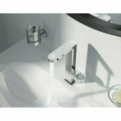 Смеситель для раковины GROHE Plus Digital с индикатором температуры, L-size, хром (23959003) Смеситель для раковины GROHE Plus Digital с индикатором температуры, L-size, хром (23959003)