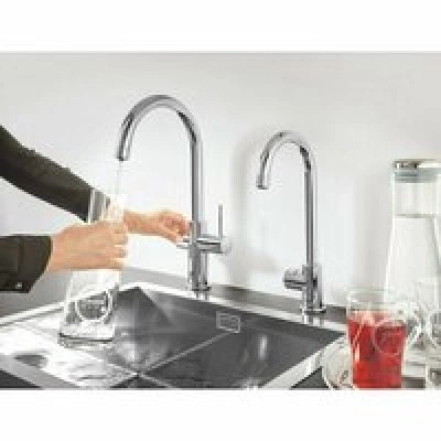 Смеситель для кухонной мойки GROHE Blue Professional с системой фильтрации, охлаждения и газирования воды, хром (31607002) Смеситель для кухонной мойки GROHE Blue Professional с системой фильтрации, охлаждения и газирования воды, хром (31607002)