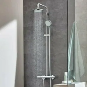 Душевая система GROHE Tempesta Cosmopolitan 160 с термостатом для душа, хром (27922000) Душевая система GROHE Tempesta Cosmopolitan 160 с термостатом для душа, хром (27922000)