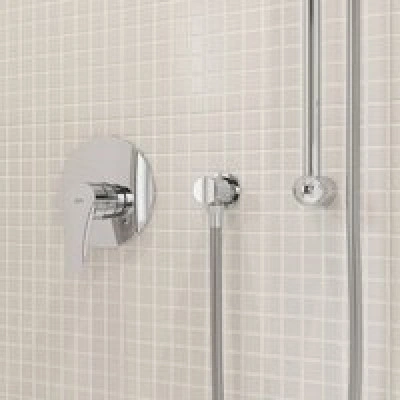 Смеситель для душа GROHE BauEdge в комплекте с монтажной частью, хром (29078001) Смеситель для душа GROHE BauEdge в комплекте с монтажной частью, хром (29078001)