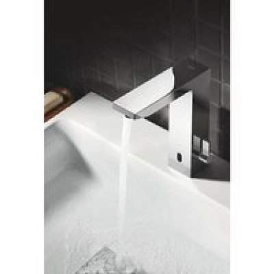 Смеситель для раковины GROHE Eurocube E инфракрасный, хром (36441000) Смеситель для раковины GROHE Eurocube E инфракрасный, хром (36441000)