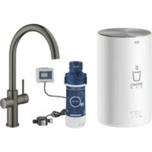Комплект для кухни GROHE Red Duo II с бойлером M-size, смеситель с C-образным изливом, темный графит матовый (30083AL1) Комплект для кухни GROHE Red Duo II с бойлером M-size, смеситель с C-образным изливом, темный графит матовый (30083AL1)