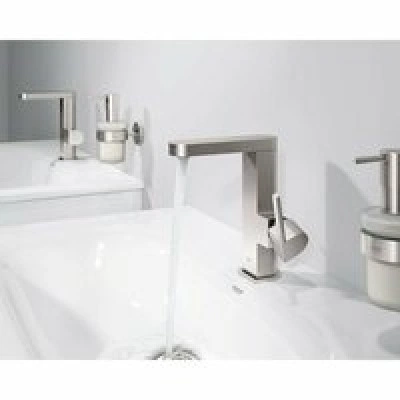 Смеситель для раковины GROHE Plus с донным клапаном, M-Size, суперсталь (23871DC3) Смеситель для раковины GROHE Plus с донным клапаном, M-Size, суперсталь (23871DC3)
