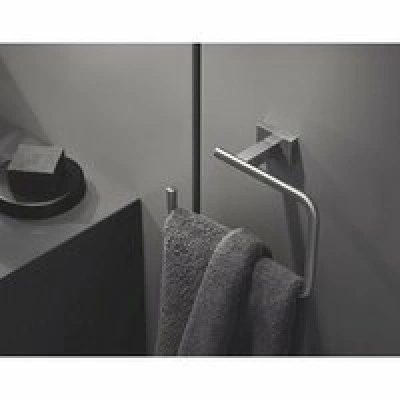 Держатель для туалетной бумаги без крышки GROHE Essentials Cube, суперсталь (40507DC1) Держатель для туалетной бумаги без крышки GROHE Essentials Cube, суперсталь (40507DC1)