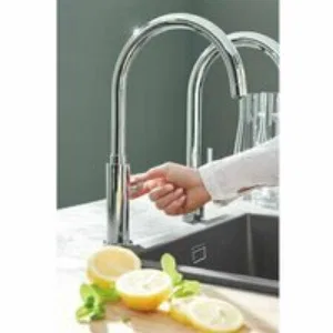 Кран для кухонной мойки GROHE Blue Pure Mono с функцией фильтрации, с фильтром в комплекте, хром (30388000) Кран для кухонной мойки GROHE Blue Pure Mono с функцией фильтрации, с фильтром в комплекте, хром (30388000)
