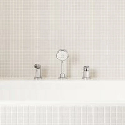 Смеситель для ванны GROHE BauEdge, хром (2511710A) Смеситель для ванны GROHE BauEdge, хром (2511710A)