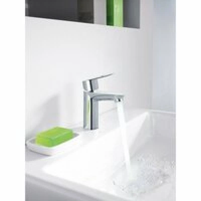 Смеситель для раковины GROHE BauLoop, хром (32854000) Смеситель для раковины GROHE BauLoop, хром (32854000)