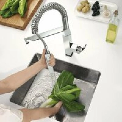 Смеситель для кухонной мойки GROHE Eurocube профессиональный, хром (31395000) Смеситель для кухонной мойки GROHE Eurocube профессиональный, хром (31395000)