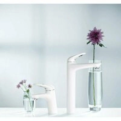 Смеситель для раковины GROHE Eurostyle, S-Size, белая луна (33558LS3) Смеситель для раковины GROHE Eurostyle, S-Size, белая луна (33558LS3)