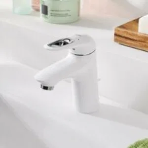 Смеситель для раковины GROHE Eurostyle, S-size, белая луна (23374LS3) Смеситель для раковины GROHE Eurostyle, S-size, белая луна (23374LS3)