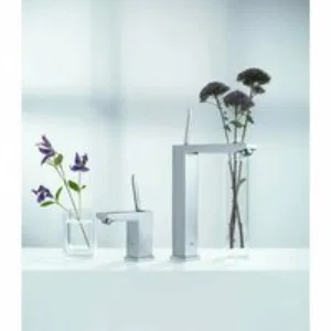 Смеситель для раковины GROHE Eurocube Joy, S-size, хром (23656000) Смеситель для раковины GROHE Eurocube Joy, S-size, хром (23656000)