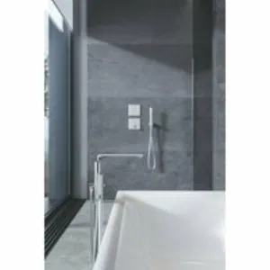 Внешняя часть смесителя для ванны GROHE Allure напольного монтажа, хром (25222001) Внешняя часть смесителя для ванны GROHE Allure напольного монтажа, хром (25222001)