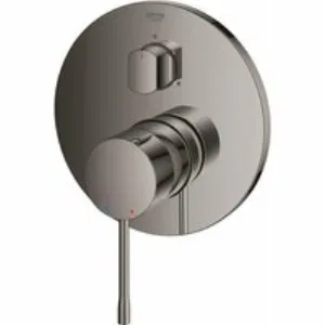 Внешняя часть смесителя для ванны GROHE Essence на 3 потребителя, темный графит глянец (24169A01) Внешняя часть смесителя для ванны GROHE Essence на 3 потребителя, темный графит глянец (24169A01)