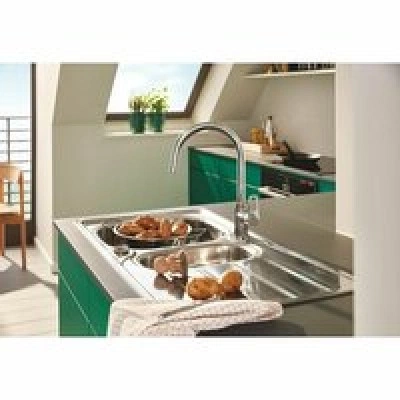 Смеситель для кухни GROHE BauLoop с вытяжным изливом, хром (30543000) Смеситель для кухни GROHE BauLoop с вытяжным изливом, хром (30543000)