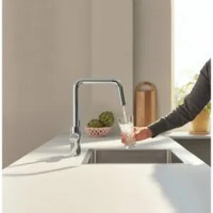 Смеситель для кухонной мойки GROHE Blue Pure Eurosmart с функцией фильтрации, с фильтром обратного осмоса в комплекте, хром (30586000) Смеситель для кухонной мойки GROHE Blue Pure Eurosmart с функцией фильтрации, с фильтром обратного осмоса в комплекте, хром (30586000)