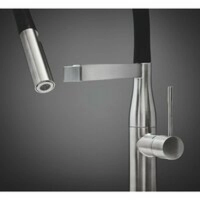 Смеситель для кухни GROHE Essence, хром (30505000) Смеситель для кухни GROHE Essence, хром (30505000)