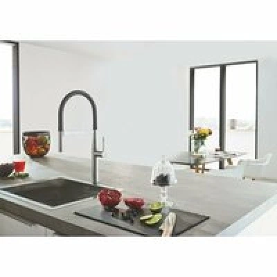 Смеситель для кухни GROHE Essence, хром (30503000) Смеситель для кухни GROHE Essence, хром (30503000)