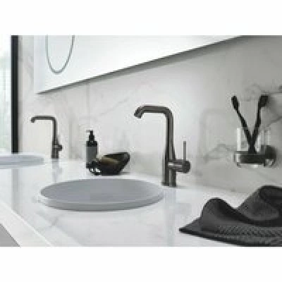 Смеситель для раковины GROHE Essence с донным клапаном, L-Size, темный графит матовый (24174AL1) Смеситель для раковины GROHE Essence с донным клапаном, L-Size, темный графит матовый (24174AL1)