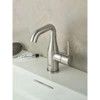 Смеситель для раковины GROHE Essence с донным клапаном, M-size, суперсталь (24173DC1) Смеситель для раковины GROHE Essence с донным клапаном, M-size, суперсталь (24173DC1)