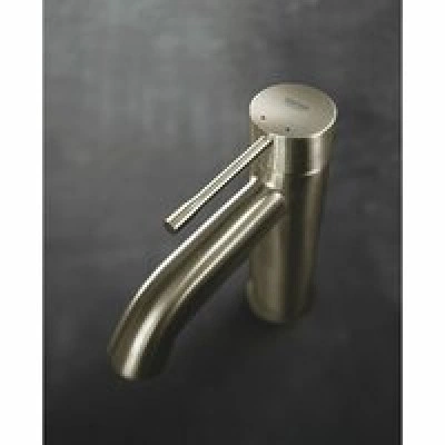 Смеситель для раковины GROHE Essence с донным клапаном, S-size, никель матовый (24171EN1) Смеситель для раковины GROHE Essence с донным клапаном, S-size, никель матовый (24171EN1)