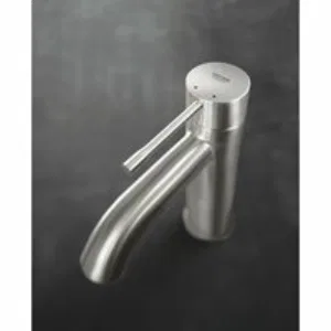 Смеситель для раковины GROHE Essence с донным клапаном, S-size, суперсталь (24171DC1) Смеситель для раковины GROHE Essence с донным клапаном, S-size, суперсталь (24171DC1)