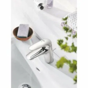 Смеситель для раковины GROHE Wave с донным клапаном, S-Size, хром (32284001) Смеситель для раковины GROHE Wave с донным клапаном, S-Size, хром (32284001)