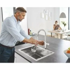 Смеситель для кухонной мойки GROHE Blue Home с системой фильтрации, охлаждения и газирования воды, хром (31455000) Смеситель для кухонной мойки GROHE Blue Home с системой фильтрации, охлаждения и газирования воды, хром (31455000)
