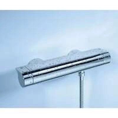 Термостат для душа GROHE Grohtherm 2000 с душевым гарнитуром, хром (34482001) Термостат для душа GROHE Grohtherm 2000 с душевым гарнитуром, хром (34482001)