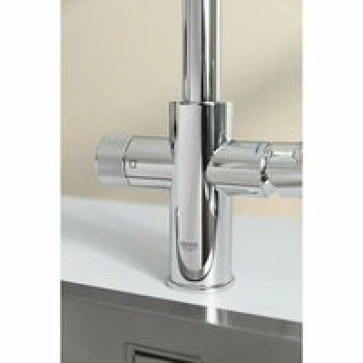 Смеситель для кухонной мойки GROHE Blue Pure Start с функцией фильтрации, без фильтра в комплекте, хром (30595000) Смеситель для кухонной мойки GROHE Blue Pure Start с функцией фильтрации, без фильтра в комплекте, хром (30595000)