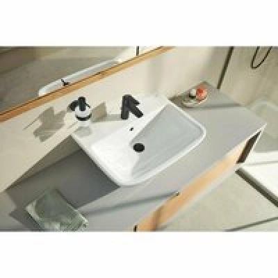 Дозатор жидкого мыла GROHE Essentials с держателем, матовый черный (1022572430) Дозатор жидкого мыла GROHE Essentials с держателем, матовый черный (1022572430)
