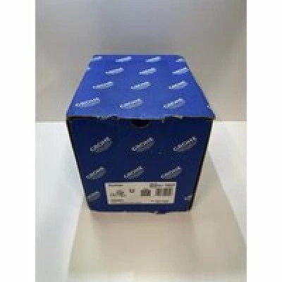 Смеситель для ванны GROHE BauEdge, хром (23604001/U), уценненый товар Смеситель для ванны GROHE BauEdge, хром (23604001/U), уценненый товар