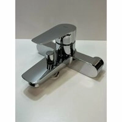 Смеситель для ванны GROHE BauEdge, хром (23604001/U), уценненый товар Смеситель для ванны GROHE BauEdge, хром (23604001/U), уценненый товар