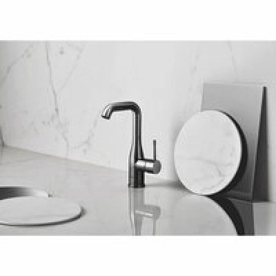Смеситель для раковины GROHE Essence с донным клапаном, L-Size, темный графит глянец (32628A01) Смеситель для раковины GROHE Essence с донным клапаном, L-Size, темный графит глянец (32628A01)